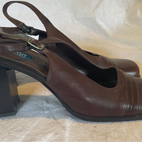 Women’s brown leather slingback heels by Transit. Size 10. - Picture 5 of 9